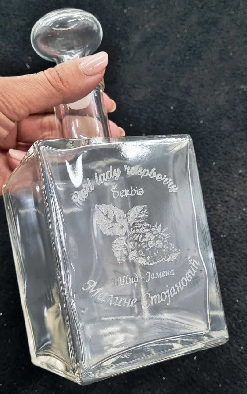 Flasa Maline Stojanović